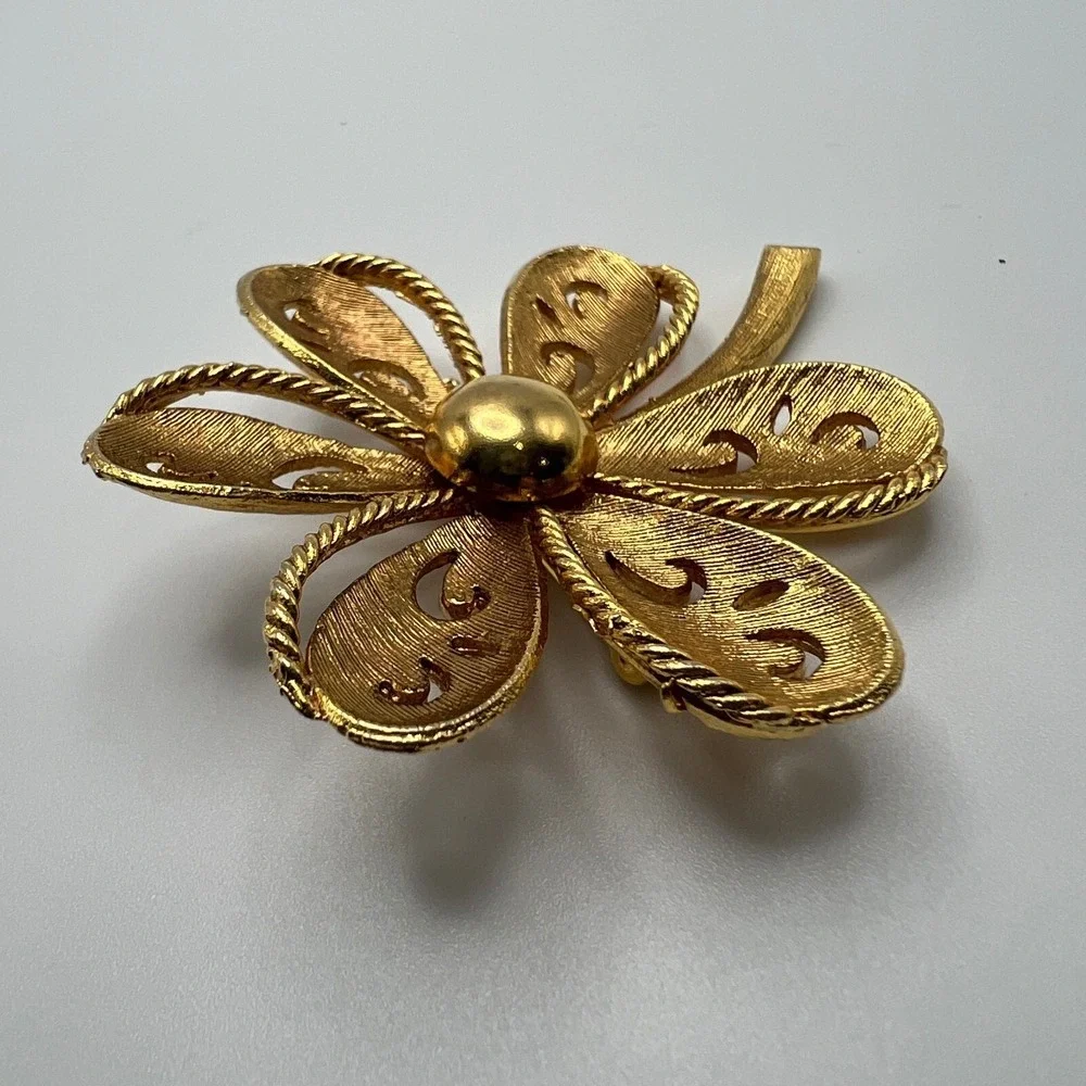 N/A vintage flower